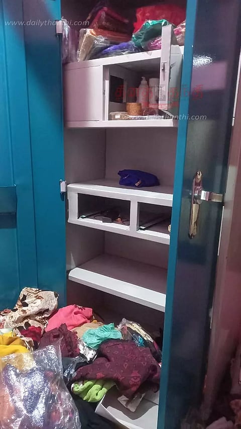 வீடு புகுந்து 7 பவுன் நகைகள்- ரூ.40 ஆயிரம் திருட்டு