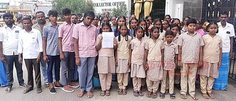 தேவிபாளையம் பகுதிக்கு பஸ் வசதி ஏற்படுத்த வேண்டும்கலெக்டரிடம் பொதுமக்கள் மனு