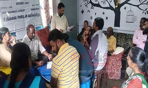 வாகன நிறுத்துமிடம் அமைக்க வேண்டும்