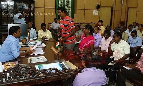 மக்கள் குறைதீர் முகாமில் பெறப்படும் மனுக்கள் மீது உடனடி நடவடிக்கை