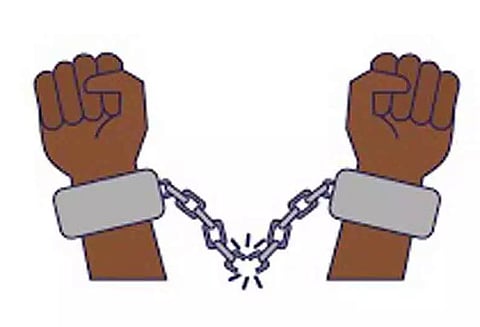 பணம் வைத்து சூதாடிய 3 பேர் கைது