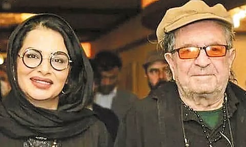 பிரபல டைரக்டர் கொலை