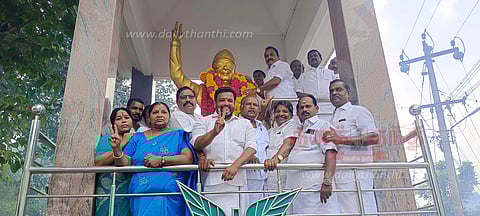 அ.தி.மு.க. 52-ம் ஆண்டு தொடக்க விழா நிகழ்ச்சி