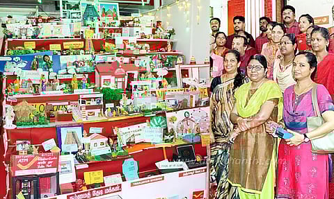 தலைமை தபால் நிலையத்தில் அஞ்சல் சேவைகள் குறித்த விழிப்புணர்வு கொலு கண்காட்சி