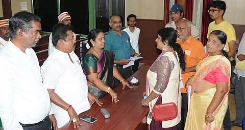 மக்கள் குறைதீர்க்கும் முகாம்