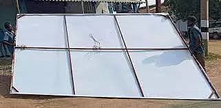 விஜய் ரசிகர்கள் வைத்திருந்த பதாகைகள் அகற்றம்