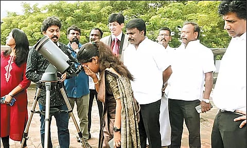 சென்னை நுங்கம்பாக்கம் பெண்கள் மேல்நிலைப் பள்ளியில் அறிவியல் கண்காட்சி