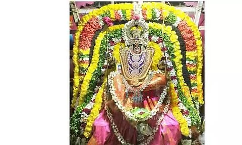 வீர லெட்சுமி அலங்காரத்தில் மரகதவல்லி தாயார்