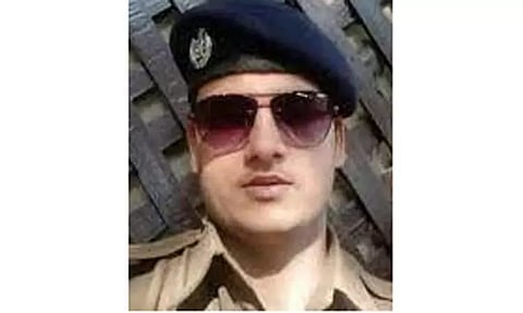 ஓடும் ரெயிலில் 4 பேரை சுட்டுக்கொன்ற ரெயில்வே பாதுகாப்பு படை வீரருக்கு எதிராக குற்றப்பத்திரிகை தாக்கல்