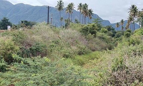 மழையால் சேதம் அடைந்த 18-ம் கால்வாய்