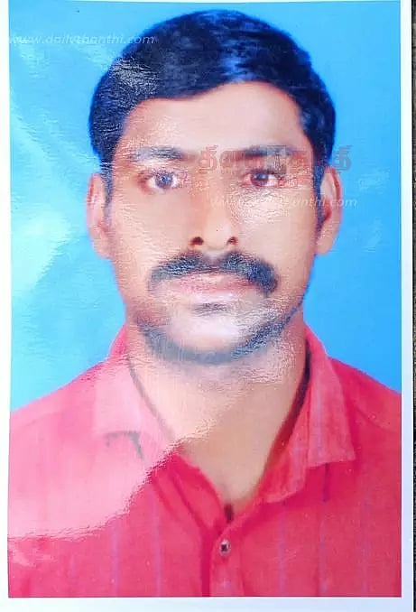 குளத்தில் அழுகிய நிலையில் வாலிபர் பிணம் மீட்பு