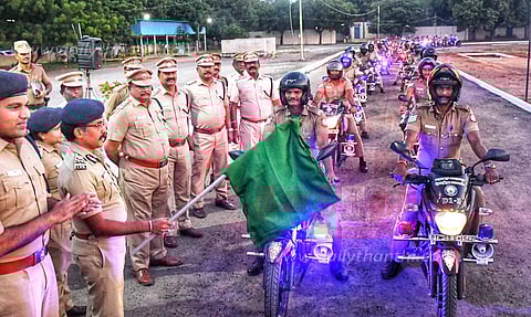 மதுரையில் குற்றச்சம்பவங்களை தடுக்க ரோந்து பணிக்கு 63 மோட்டார் சைக்கிள்கள்- 24 மணி நேரமும் போலீசாருக்கு சுழற்சி முறையில் பணி