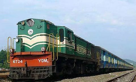 புதுக்கோட்டை வழியாக சிறப்பு ரெயில் இயக்கம்