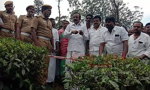 சோலையார் ஆற்றுப்பகுதியில் அமைச்சர் முத்துசாமி ஆய்வு