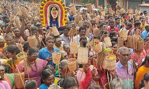 எறிபத்த நாயனார் பூக்கூடை விழா கோலாகலம்