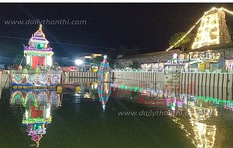 கர்ப்பரட்சாம்பிகை அம்மன் கோவில் தெப்பத்திருவிழா