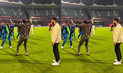 பாகிஸ்தானுக்கு எதிரான வெற்றி...இந்திய முன்னாள் வீரருடன் நடனமாடி கொண்டாடிய ரஷீத் கான்..!