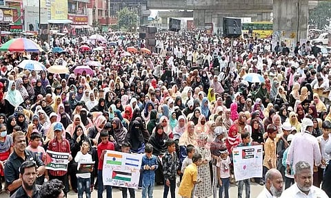 முஸ்லிம் அமைப்புகள் ஆர்ப்பாட்டம்