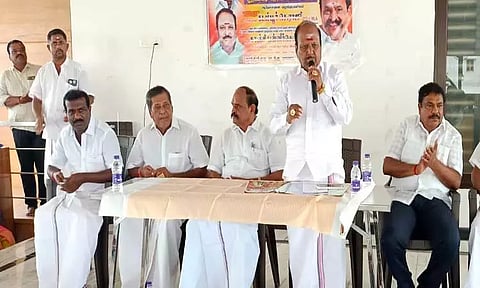 கோவில்பட்டியில் அ.தி.மு.க. பூத் கமிட்டி நிர்வாகிகள் ஆலோசனை கூட்டம்