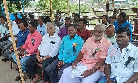 வேலையில்லா பட்டதாரி ஆசிரியர்கள் உண்ணாவிரதம்