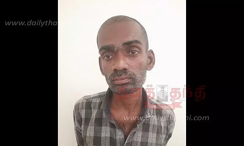 டாஸ்மாக் கடையில் மதுபாட்டில்களை திருடியவர் கைது