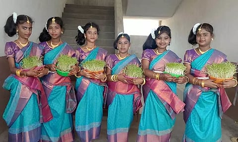 தொப்பம்பட்டி அரசு பள்ளி முதலிடம்