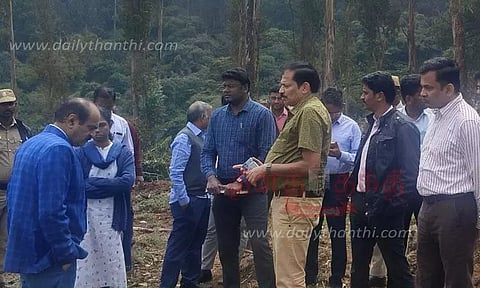 அந்நிய தாவரங்களை அகற்றும் பணிகளை சென்னை ஐகோர்ட்டு நீதிபதிகள் ஆய்வு