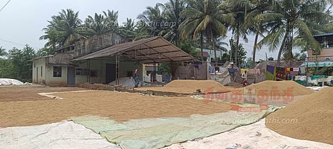 இரும்புதலை அரசு கொள்முதல் நிலையத்தை உடனடியாக திறக்க வேண்டும்