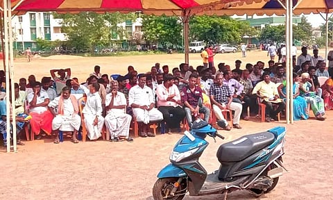 இருசக்கர வாகனங்கள் ஏலம்