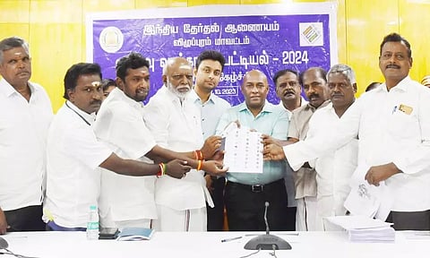 விழுப்புரம் மாவட்டத்தில் 16 லட்சத்து 49 ஆயிரத்து 832 வாக்காளர்கள்