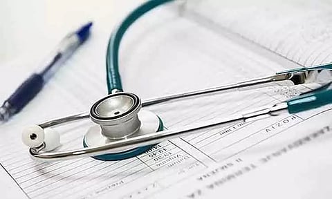 காலியாக உள்ள எம்.பி.பி.எஸ் இடங்களுக்கான கலந்தாய்வு தேதிகள் அறிவிப்பு