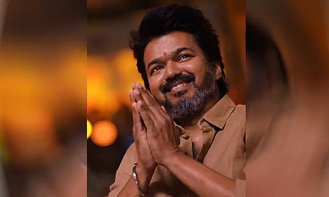 2026 தேர்தலில் களமிறங்கும் மக்கள் இயக்கம்..? கப்பு முக்கியம் பிகிலு..! நடிகர் விஜய் சூசக தகவல்