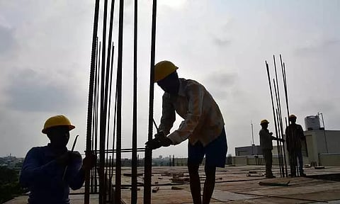 சென்னையில் 1,000 சதுர அடிக்கு மேல் வீடு கட்ட அனுமதி கட்டணம் 100% உயர்வு