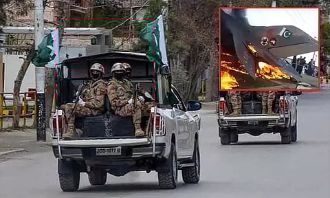 பாகிஸ்தான்: விமான படை தளம் மீது திடீர் தாக்குதல்; 3 பயங்கரவாதிகள் சுட்டு கொலை