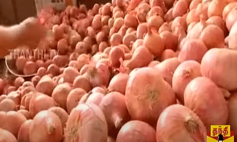 தொடர்ந்து உயர்ந்துவரும் வெங்காய விலை- மத்திய அரசு எடுத்த அதிரடி முடிவு