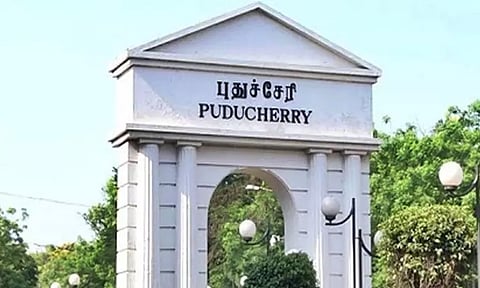 புதுச்சேரி அரசு சார்பில் ஊழியர்களுக்கு ரூ.11 ஆயிரம் போனஸ்