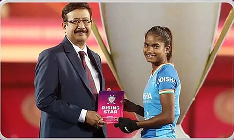 image courtesy; twitter/ @TheHockeyIndia