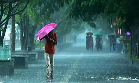 நீலகிரி மாவட்டத்தில் வெளுத்து வாங்கிய கனமழை