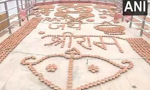 தீபாவளியை முன்னிட்டு அயோத்தியில் 24 லட்சம் அகல் விளக்குகள் ஏற்ற திட்டம்