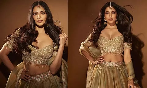 மனதை மயக்கும் மாளவிகா.. லைக்குகளை குவிக்கும் ரசிகர்கள்