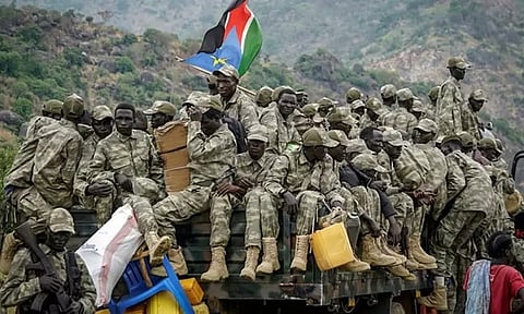 சூடானில் கடுமையான மோதல்; ஐ.நா. அமைதி காப்பாளர் உள்பட 32 பேர் பலி