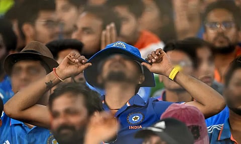 உலகக்கோப்பை இறுதிப்போட்டியில் இந்தியா தோல்வி: 2 ரசிகர்கள் தற்கொலை