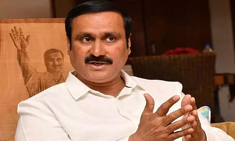 என்.எல்.சிக்கு நிலம் கொடுத்தவர்களுக்கு 64 ஆண்டுகள் கழித்து பட்டா வழங்குவதுதான் சமூக நீதியா? அன்புமணி ராமதாஸ் கேள்வி