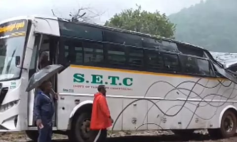 கோத்தகிரி சாலையில் பயணிக்க தற்காலிக தடை