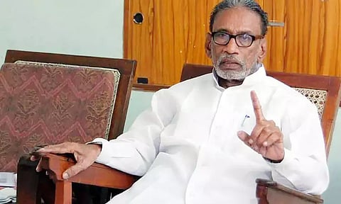 துவாரகா பேசியதின் பின்னணியில் பிரபாகரன் இருக்கிறார் -பழ.நெடுமாறன் பேட்டி