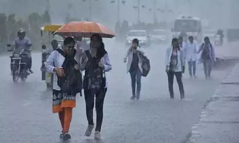 'சென்னையில் மிக கனமழை பெய்யும்'- வானிலை ஆய்வு மையம் எச்சரிக்கை.!