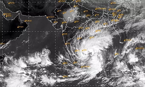 'மிக்ஜம்' புயல்: 110 கி.மீ. வேகம் வரை காற்று வீசக்கூடும்