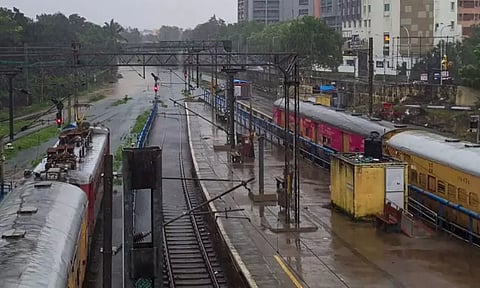 சென்னையில் பொது போக்குவரத்தின் தற்போதைய நிலை என்ன?