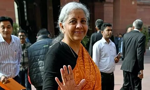 உலக அளவில் சக்தி வாய்ந்த பெண்கள் பட்டியலில் நிர்மலா சீதாராமன் உள்பட 4 இந்தியர்கள் இடம்பெற்றுள்ளனர்..!