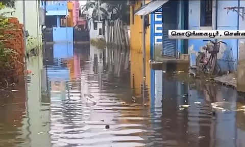 கொடுங்கையூர் சுகந்தம்மாள் நகர் பகுதியில் ஒரு வாரமாக தேங்கி நிற்கும் மழை நீர் - மக்கள் கடும் அவதி